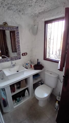 2 soveværelse Byhus til salg i Terque med swimmingpool - € 69.500 (Ref: 9074401)