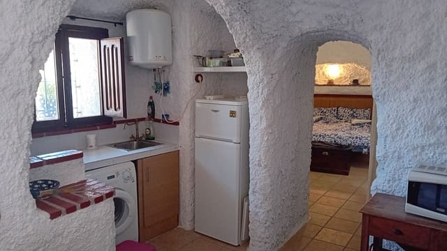 2 soveværelse Byhus til salg i Terque med swimmingpool - € 69.500 (Ref: 9074401)