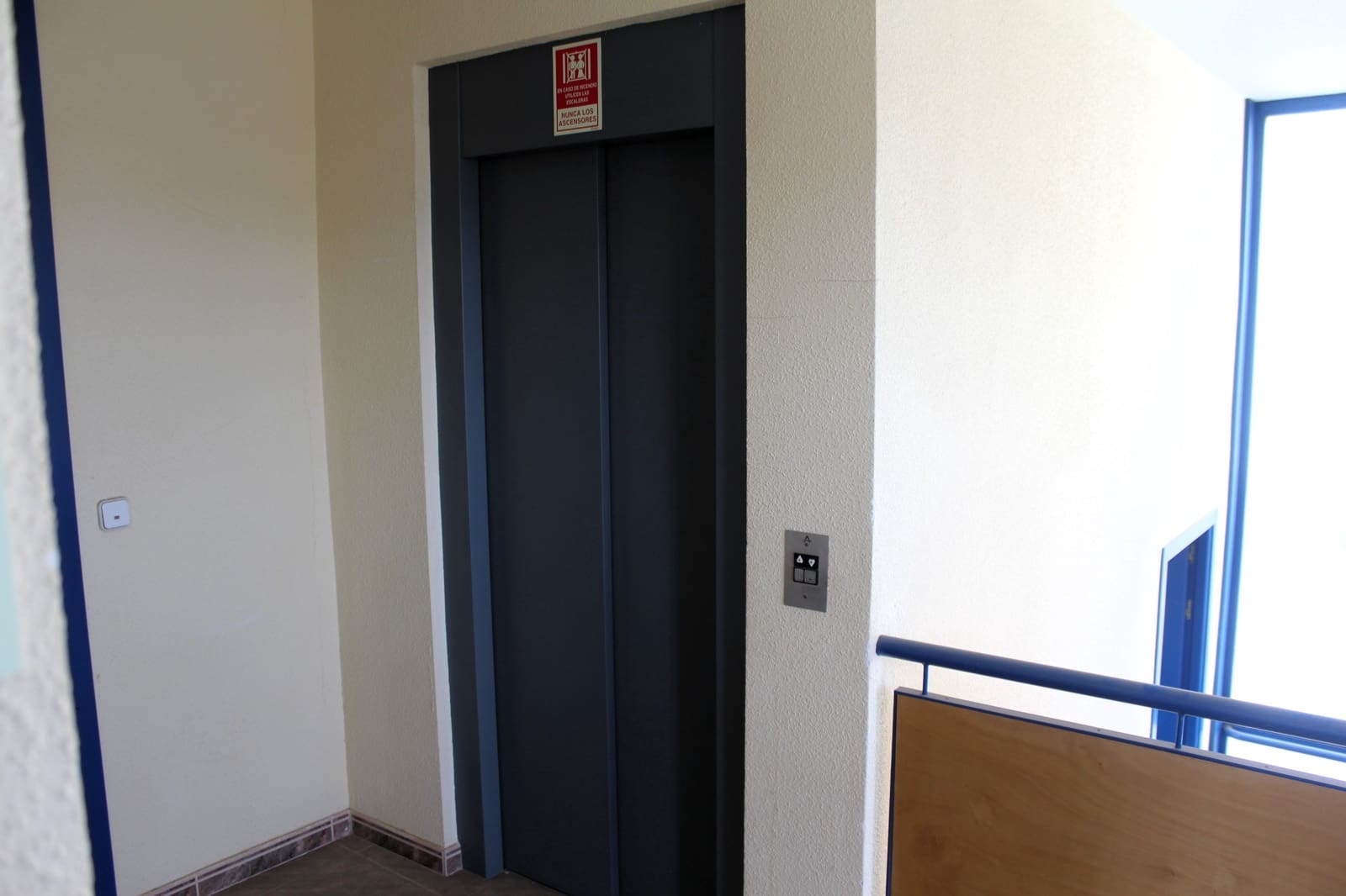 13 bedroom Guesthouse/B & B for sale in Santa Cruz de Marchena with garage - € 200,000 (Ref: 9170701)