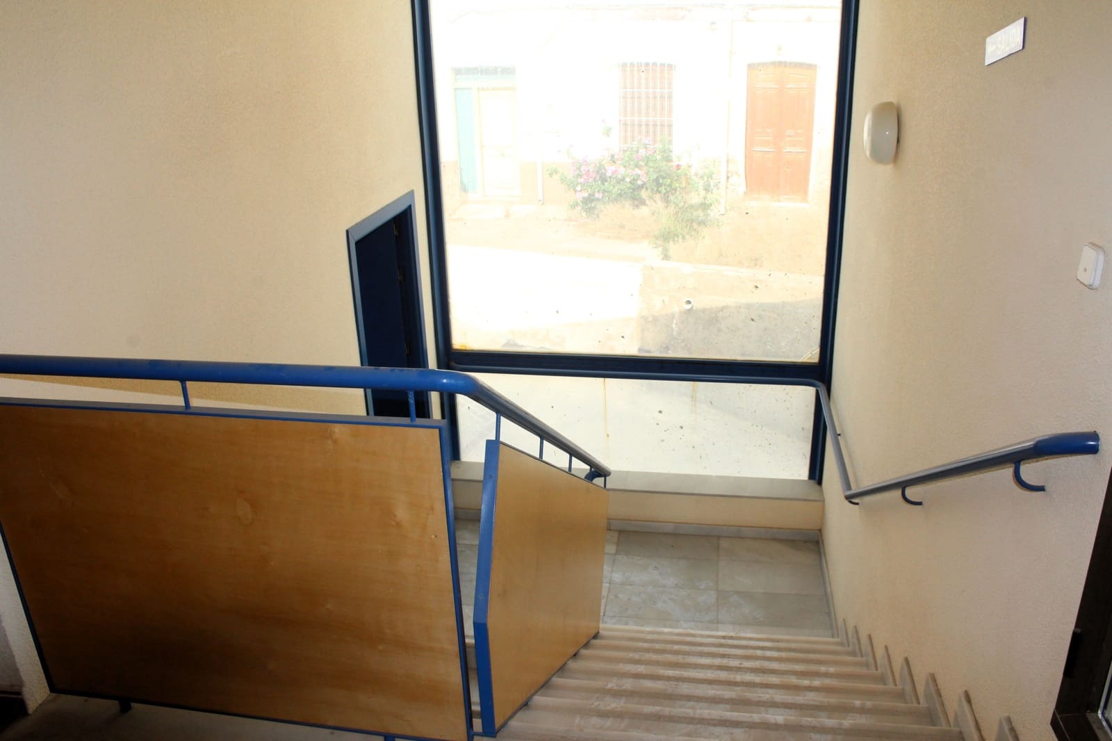 13 bedroom Guesthouse/B & B for sale in Santa Cruz de Marchena with garage - € 200,000 (Ref: 9170701)