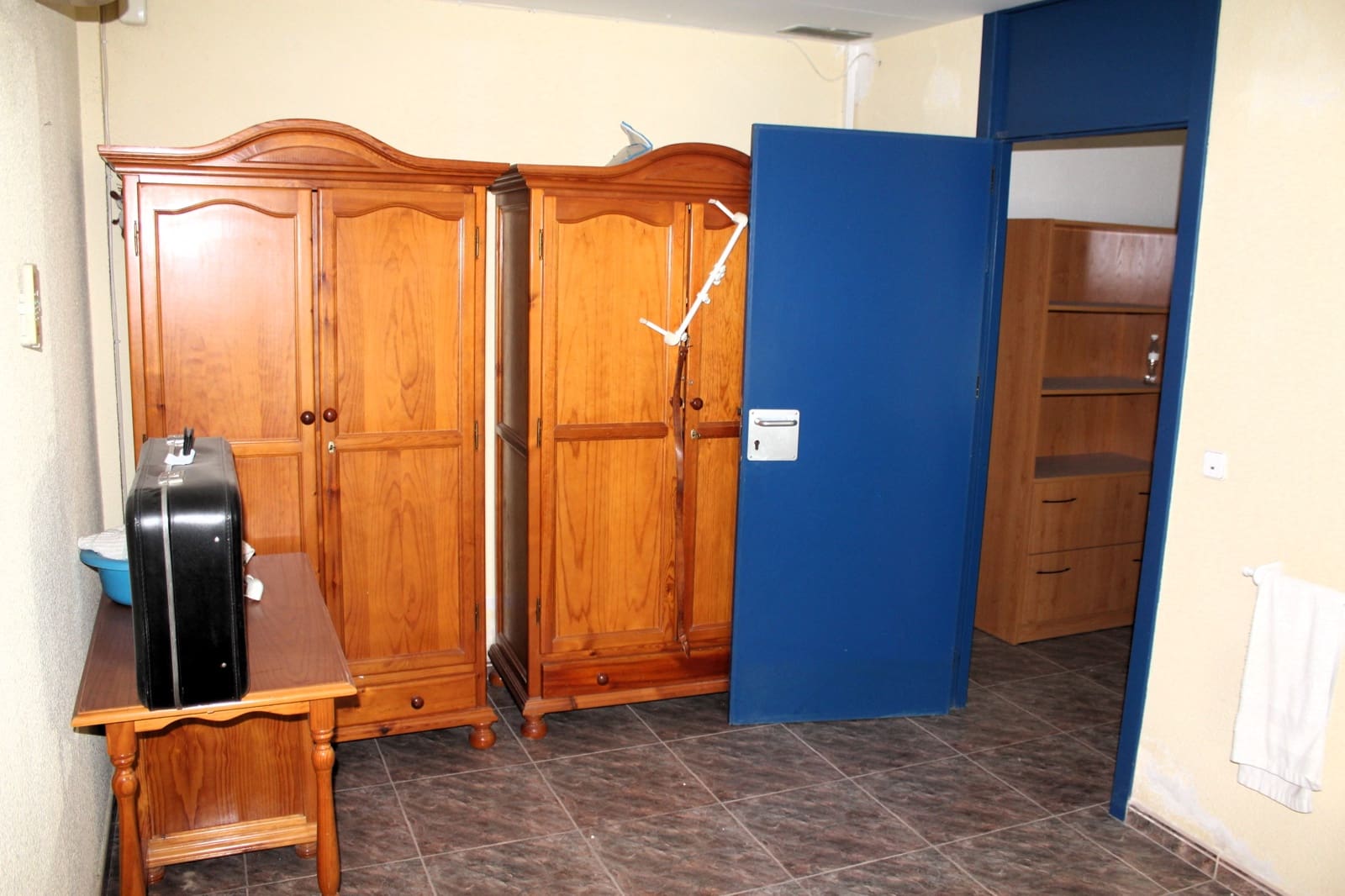 13 bedroom Guesthouse/B & B for sale in Santa Cruz de Marchena with garage - € 200,000 (Ref: 9170701)