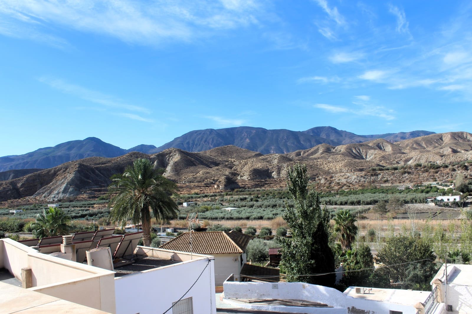 13 bedroom Guesthouse/B & B for sale in Santa Cruz de Marchena with garage - € 200,000 (Ref: 9170701)