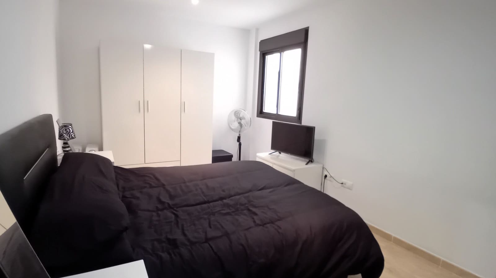 2 soveværelse Lejlighed til salg i Enix med swimmingpool garage - € 97.000 (Ref: 9310335)