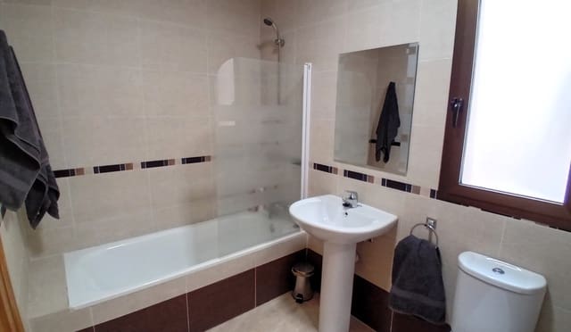 2 soveværelse Lejlighed til salg i Enix med swimmingpool garage - € 97.000 (Ref: 9310335)