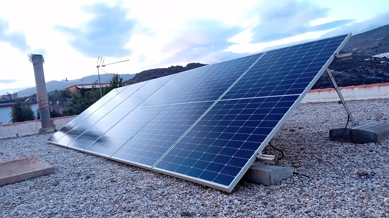 Finca/Casa Rural de 4 habitaciones en Felix en venta - 189.000 € (Ref: 9325205)