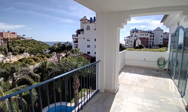 3 chambre Appartement à vendre à Almuñécar avec piscine garage - 385 000 € (Ref: 9432951)