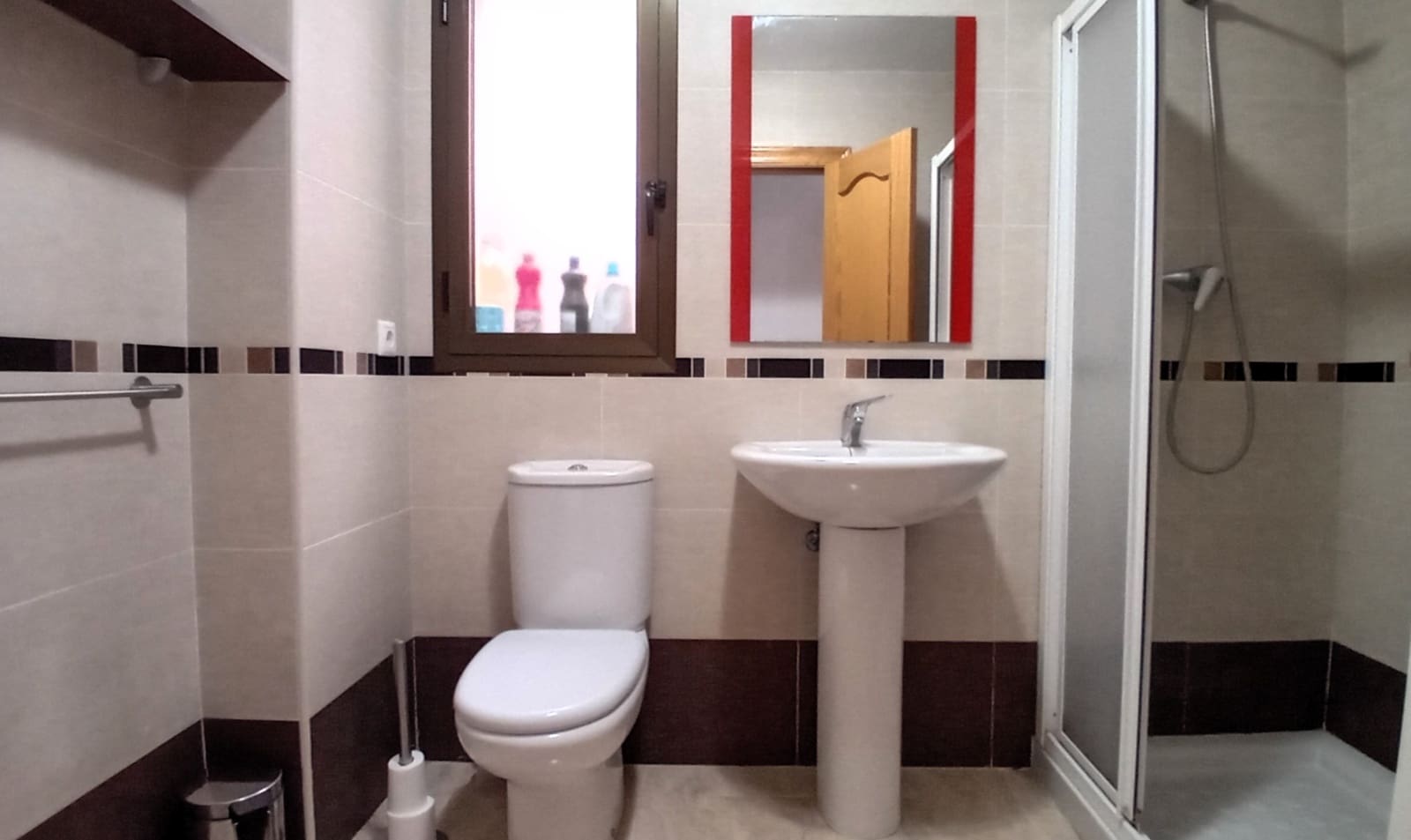 Piso de 2 habitaciones en Enix en venta con piscina garaje - 114.000 € (Ref: 9460918)