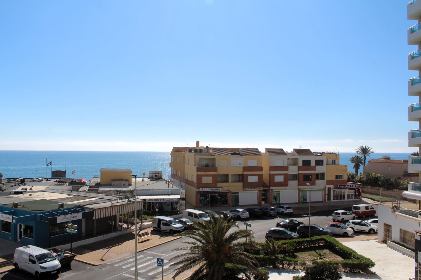 1 bedroom Apartment for sale in Roquetas de Mar with pool - € 129,500 (Ref: 9634807)