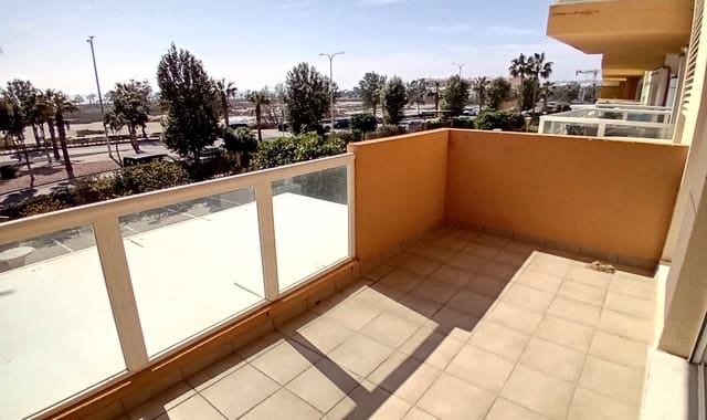 Piso de 2 habitaciones en Almerimar, El Ejido en venta con piscina garaje - 185.000 € (Ref: 9656405)