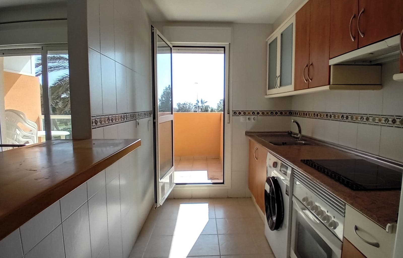 2 sypialnia Mieszkanie na sprzedaż w Almerimar z basenem garażem - 185 000 € (Ref: 9656405)