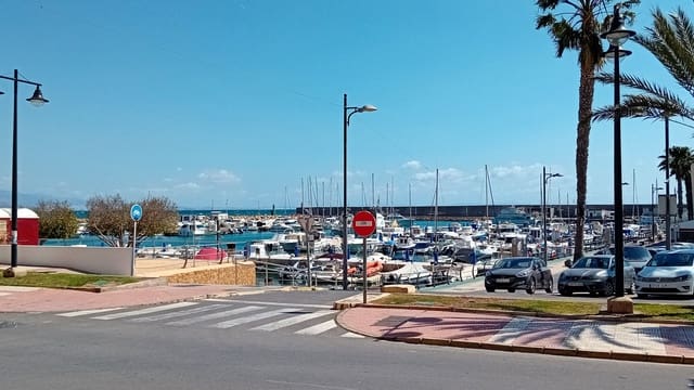 Restaurant/Bar for sale in Roquetas de Mar - € 280,000 (Ref: 9816565)