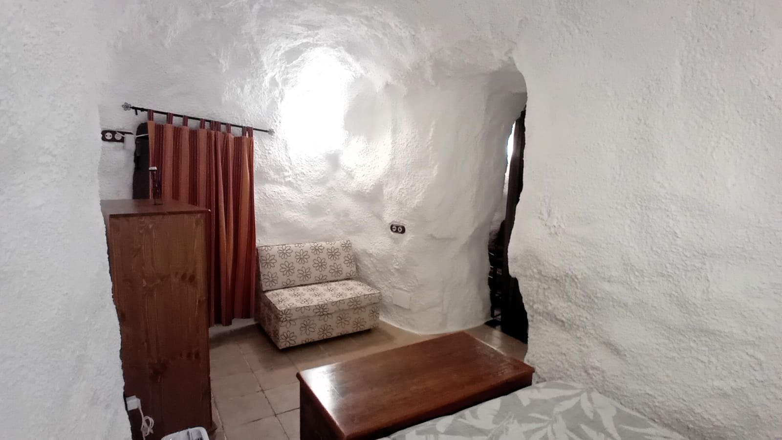 2 bedroom Cave House for sale in Terque - € 79,500 (Ref: 9816571)