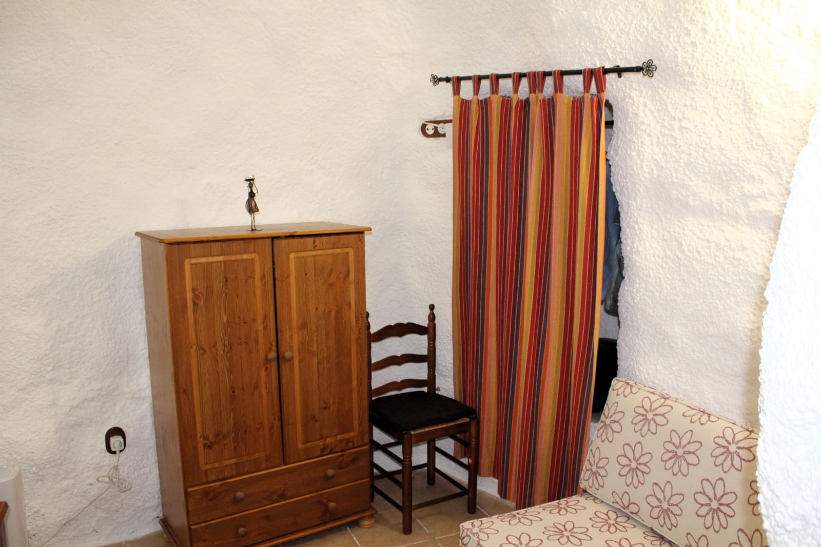 2 bedroom Cave House for sale in Terque - € 79,500 (Ref: 9816571)