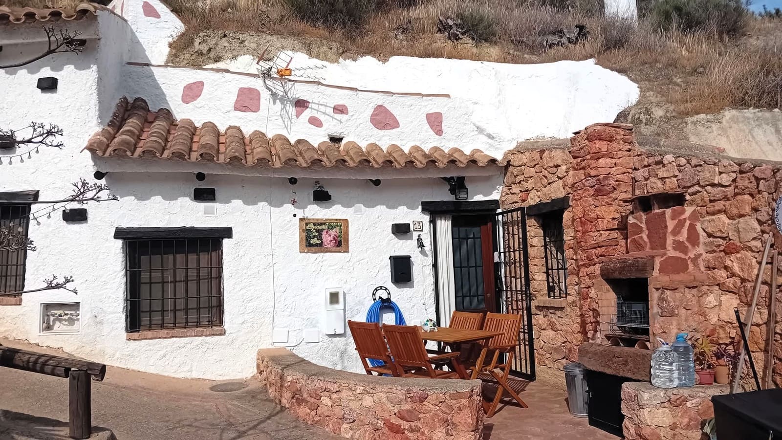 2 bedroom Cave House for sale in Terque - € 79,500 (Ref: 9816571)