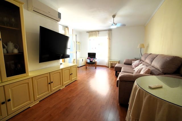 2 bedroom Flat for sale in Roquetas de Mar with pool garage - € 165,000 (Ref: 9994480)