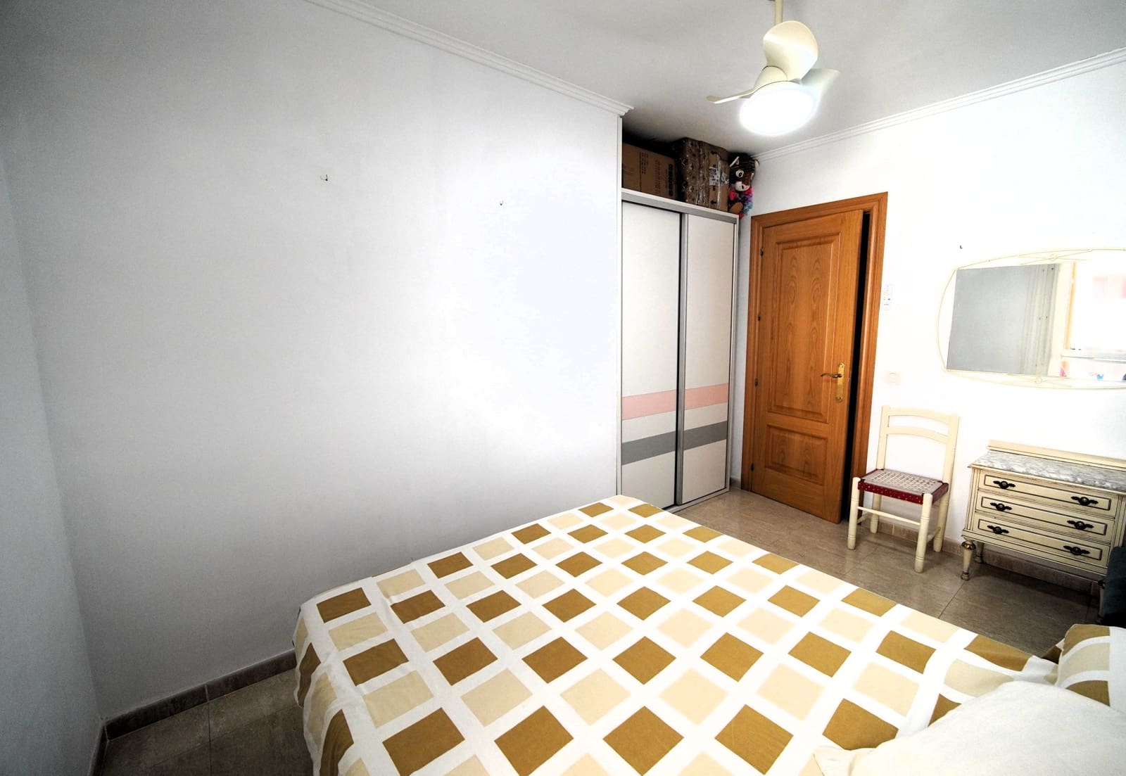 2 bedroom Flat for sale in Roquetas de Mar with pool garage - € 165,000 (Ref: 9994480)