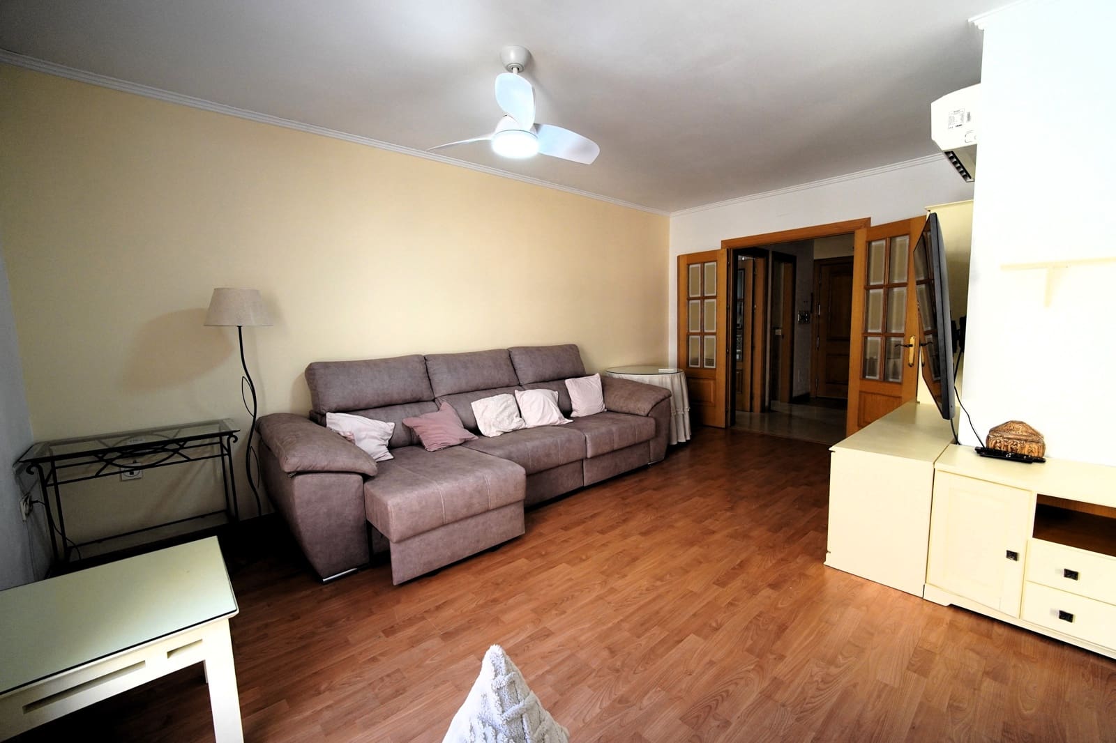 2 bedroom Flat for sale in Roquetas de Mar with pool garage - € 165,000 (Ref: 9994480)