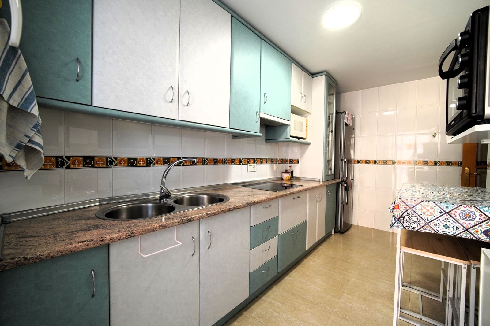 2 bedroom Flat for sale in Roquetas de Mar with pool garage - € 165,000 (Ref: 9994480)