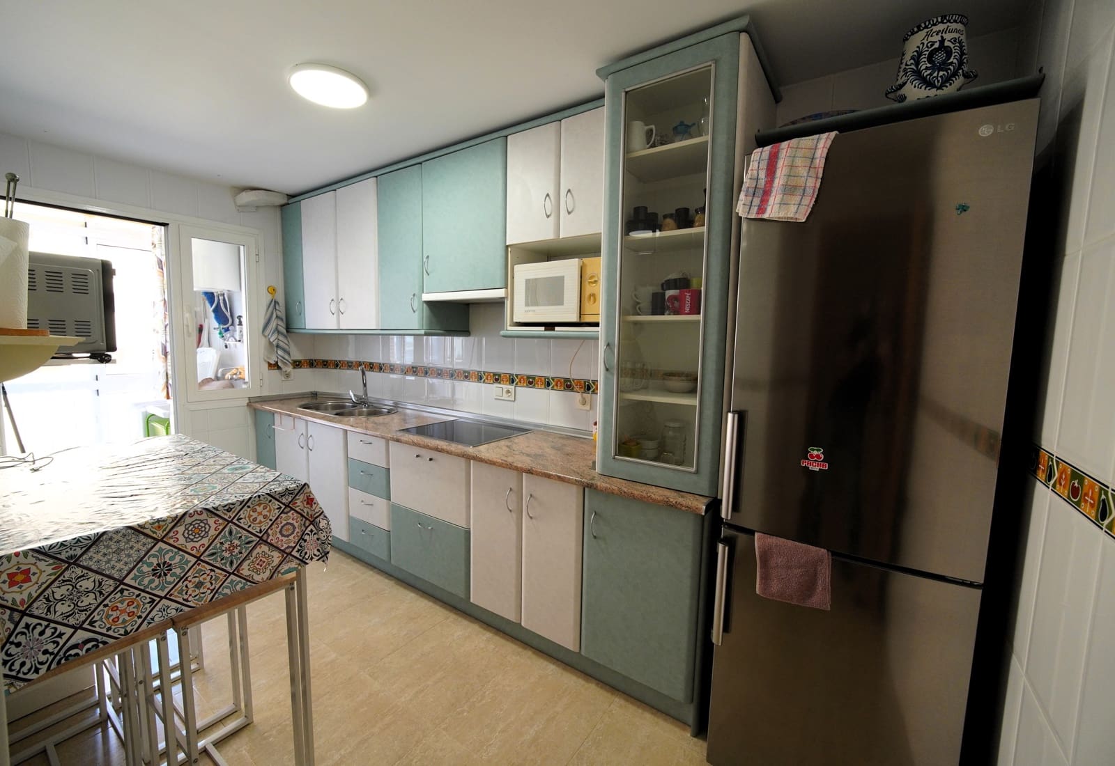 2 bedroom Flat for sale in Roquetas de Mar with pool garage - € 165,000 (Ref: 9994480)