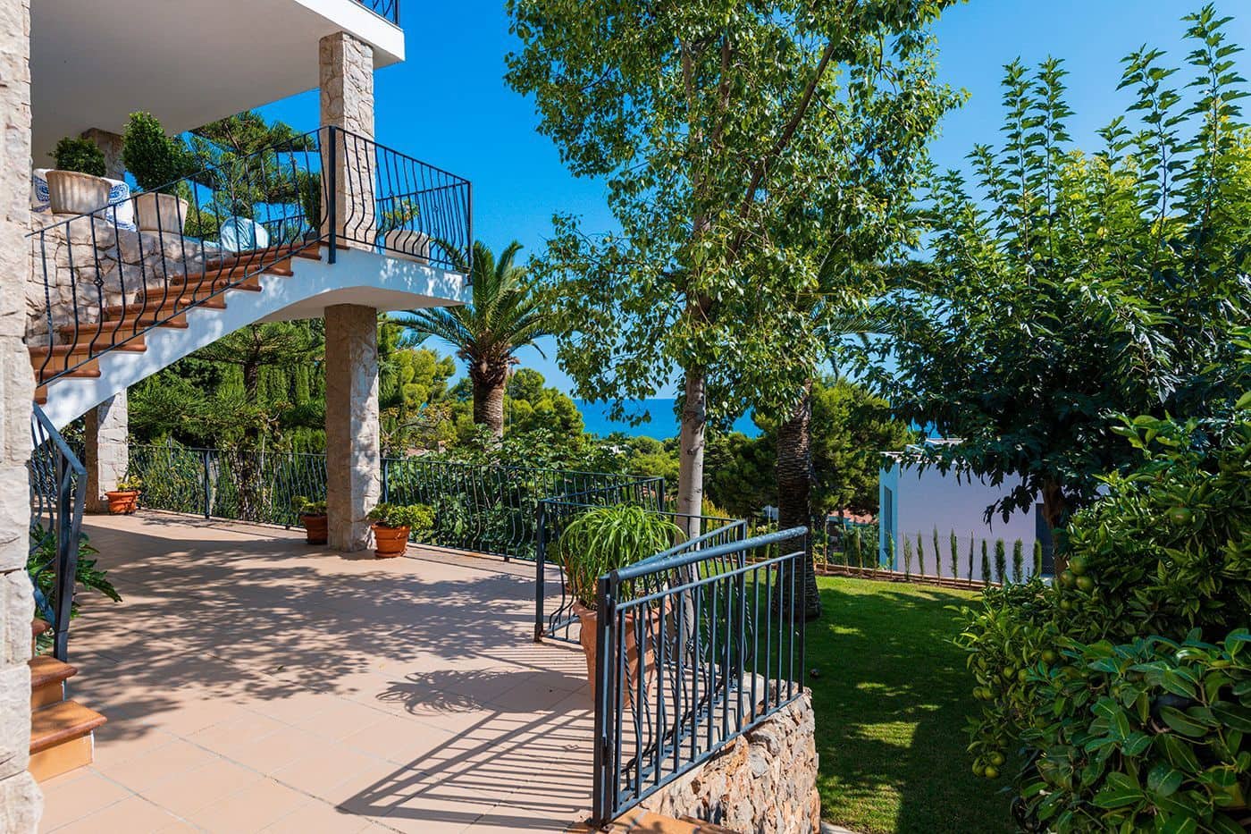 9 soveværelse Villa til salg i Benicassim med swimmingpool - € 1.195.000 (Ref: 6056586)