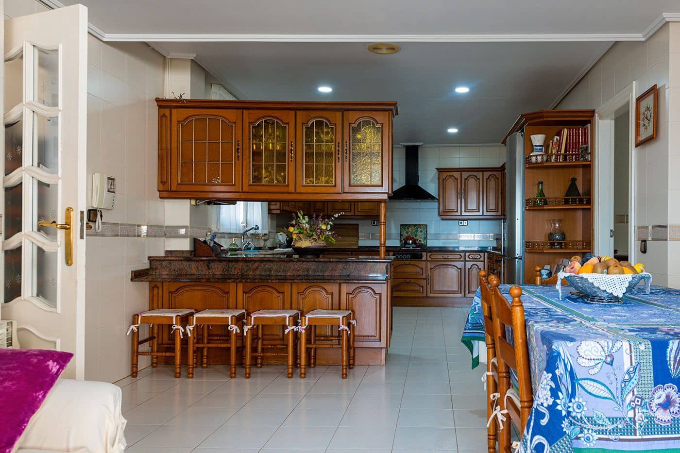 9 soveværelse Villa til salg i Benicassim med swimmingpool - € 1.195.000 (Ref: 6056586)