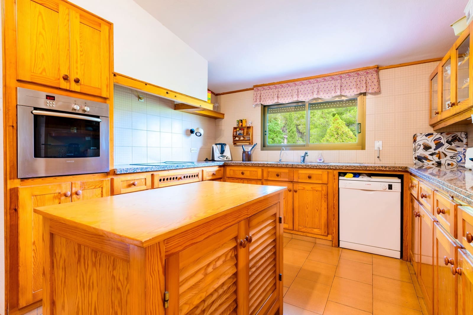 5 soveværelse Villa til salg i Borriol med swimmingpool - € 830.000 (Ref: 7180777)