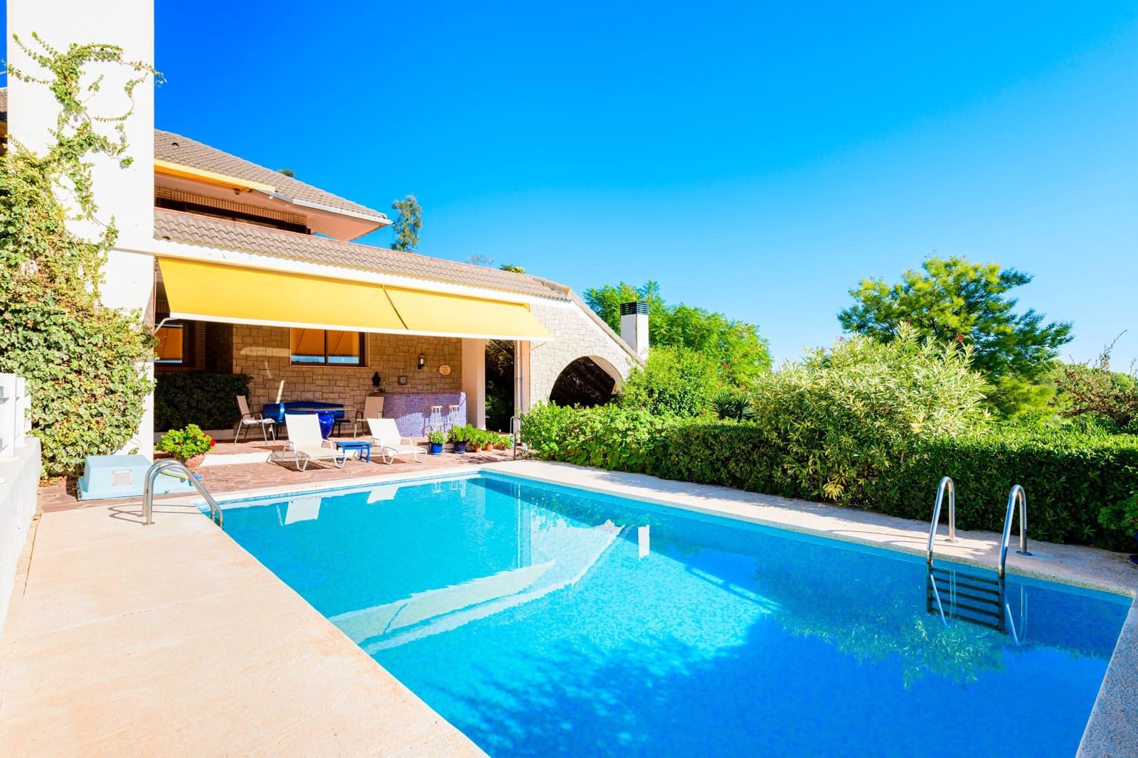 5 soveværelse Villa til salg i Borriol med swimmingpool - € 830.000 (Ref: 7180777)