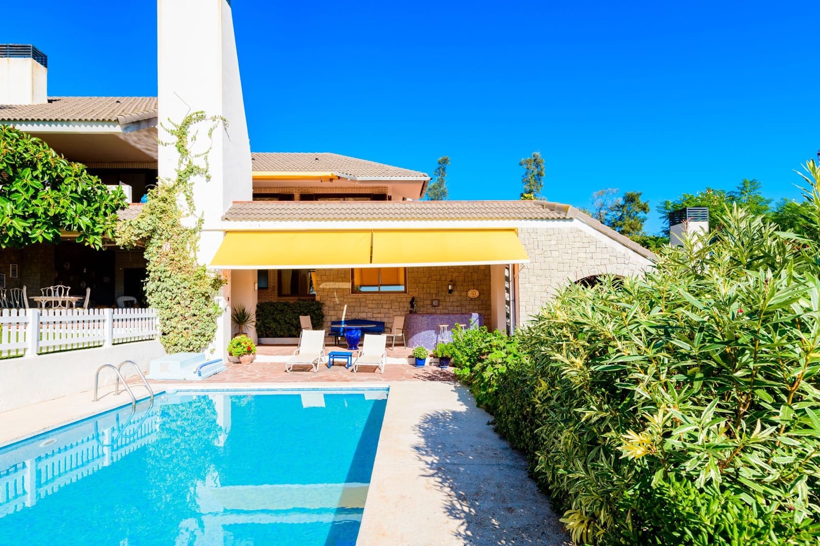 5 soveværelse Villa til salg i Borriol med swimmingpool - € 830.000 (Ref: 7180777)