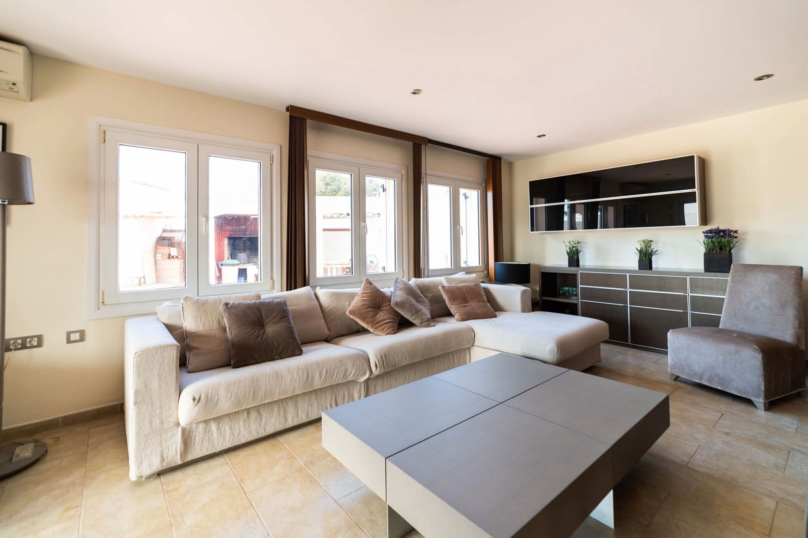 6 soveværelse Villa til salg i Vinaros med swimmingpool - € 745.000 (Ref: 7710337)