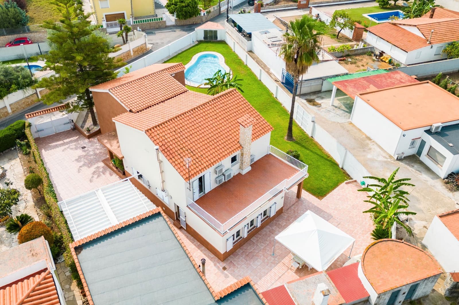 6 soveværelse Villa til salg i Vinaros med swimmingpool - € 745.000 (Ref: 7710337)