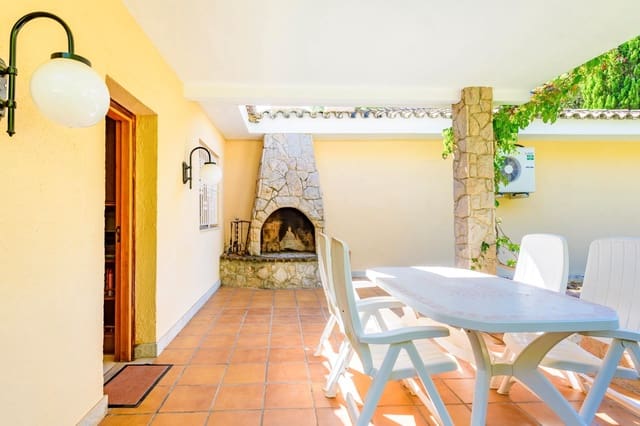 4 soveværelse Villa til salg i Oropesa  - € 890.000 (Ref: 7843210)