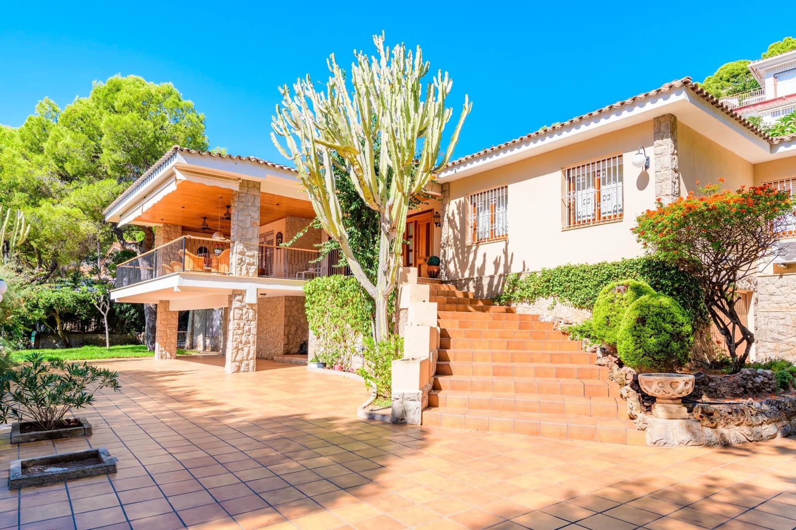 4 soveværelse Villa til salg i Oropesa  - € 890.000 (Ref: 7843210)