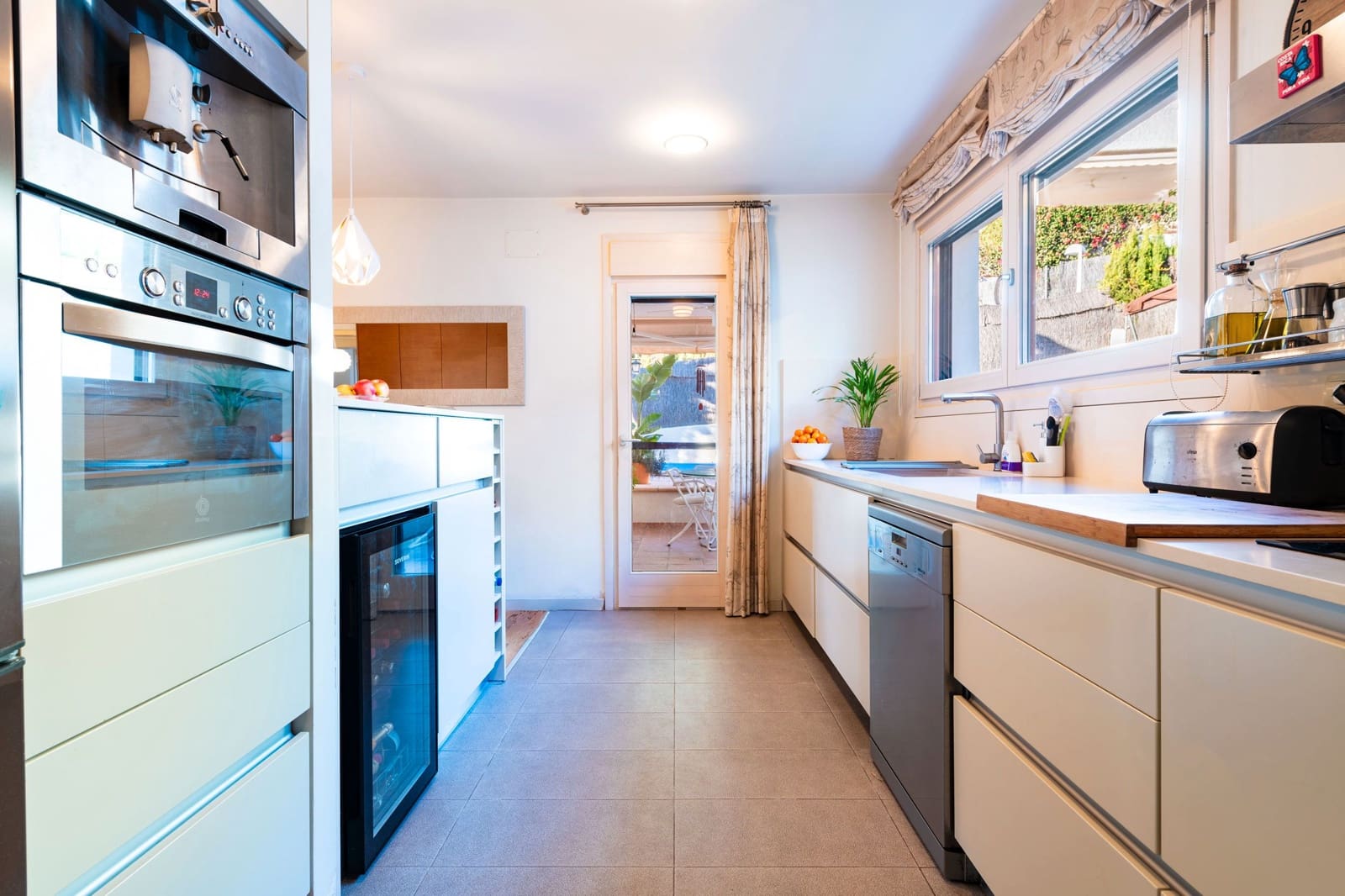 5 soveværelse Villa til salg i Oropesa  med swimmingpool - € 924.964 (Ref: 8016959)