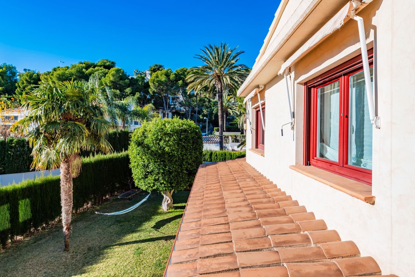 5 soveværelse Villa til salg i Oropesa  med swimmingpool - € 924.964 (Ref: 8016959)