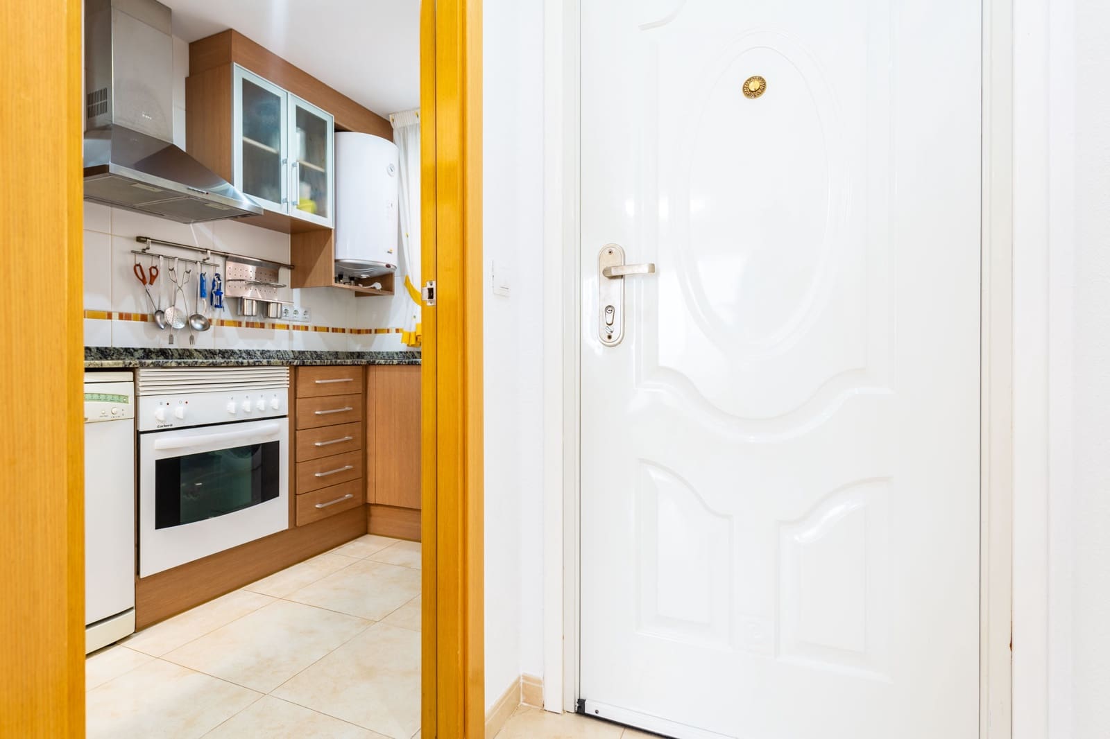 2 slaapkamer Appartement te koop in Oropesa  met zwembad garage - € 149.972 (Ref: 8630711)