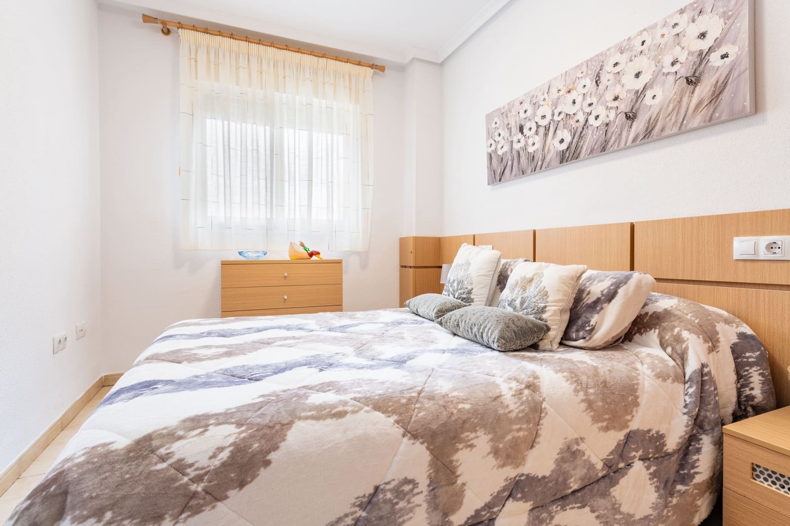 2 slaapkamer Appartement te koop in Oropesa  met zwembad garage - € 149.972 (Ref: 8630711)