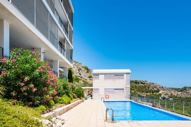 3 bedroom Apartment for sale in Oropesa  with pool garage - € 600,000 (Ref: 9133859)
