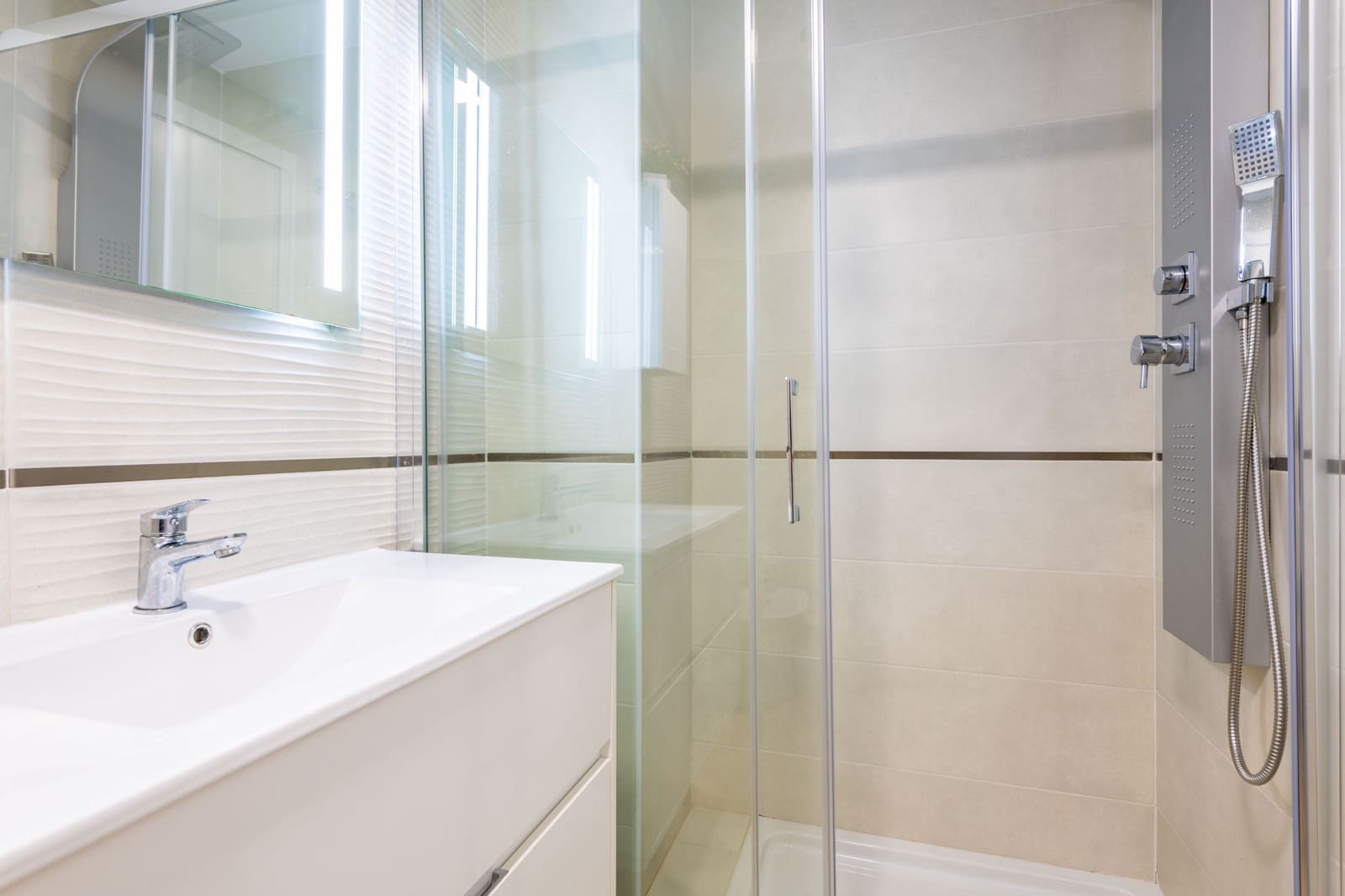 2 soveværelse Lejlighed til salg i Oropesa  med swimmingpool garage - € 235.000 (Ref: 9133985)