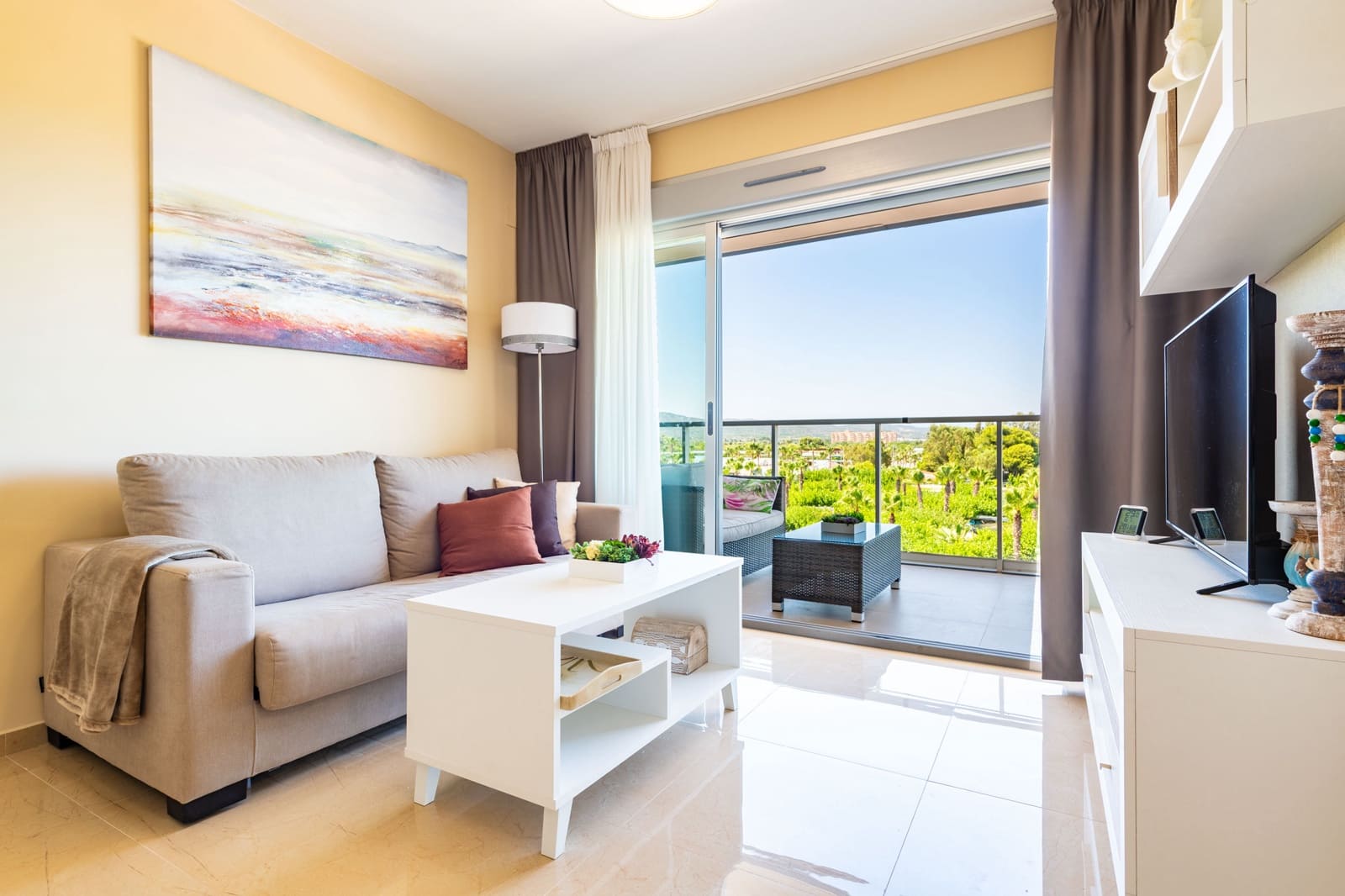 2 soveværelse Lejlighed til salg i Oropesa  med swimmingpool garage - € 235.000 (Ref: 9133985)