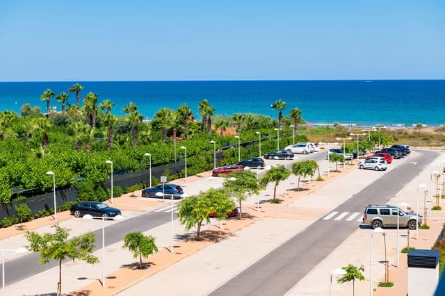 2 bedroom Apartment for sale in Oropesa  with pool garage - € 235,000 (Ref: 9133985)