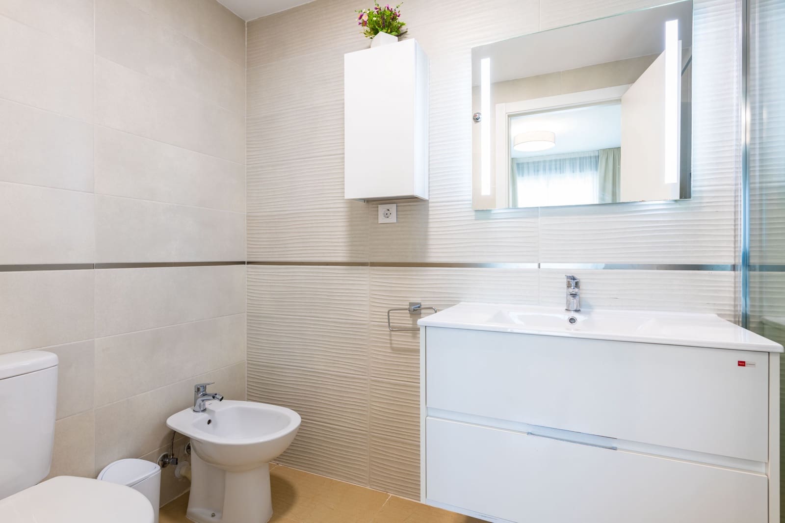 2 soveværelse Lejlighed til salg i Oropesa  med swimmingpool garage - € 235.000 (Ref: 9133985)