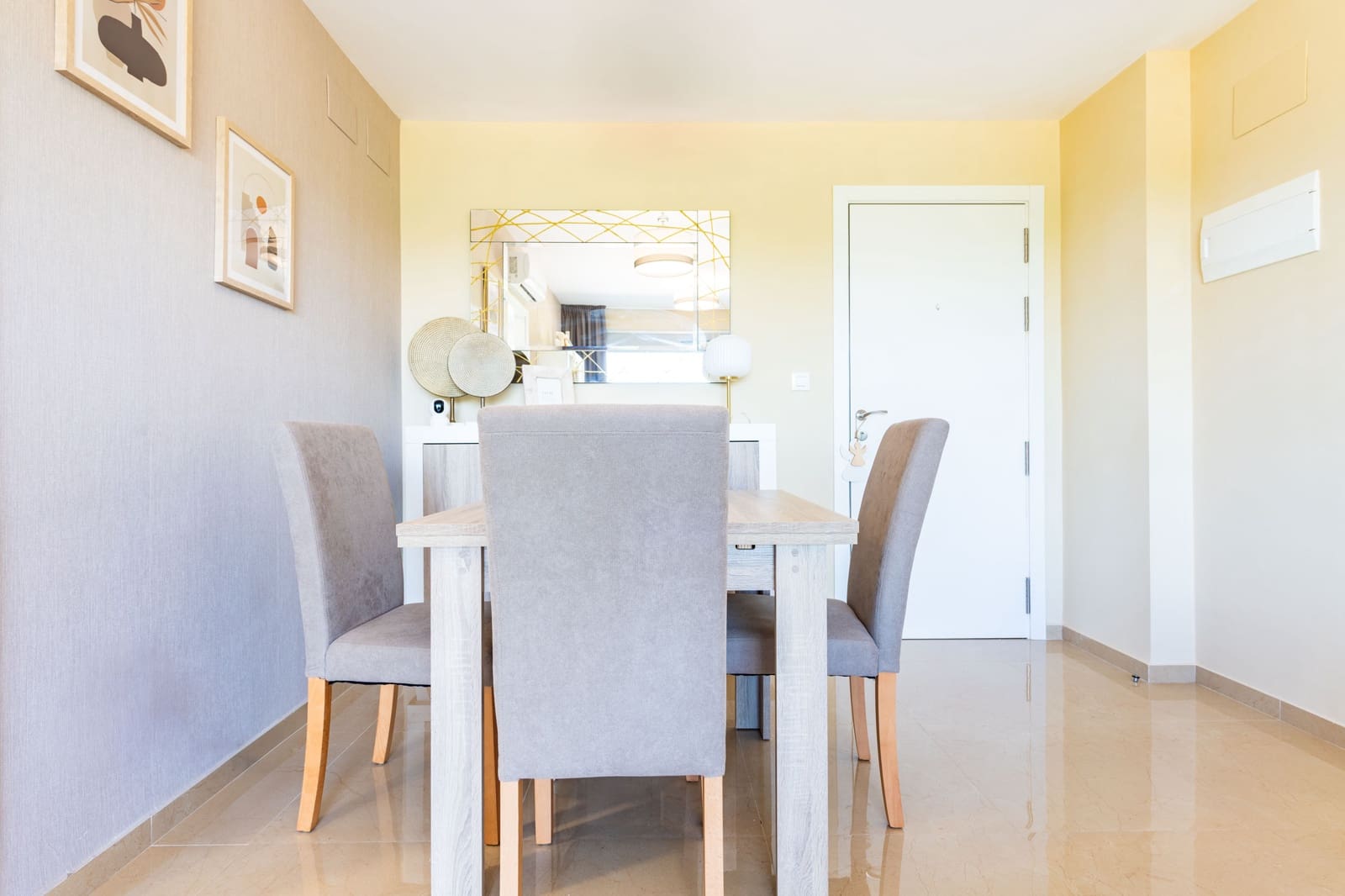 2 soveværelse Lejlighed til salg i Oropesa  med swimmingpool garage - € 235.000 (Ref: 9133985)