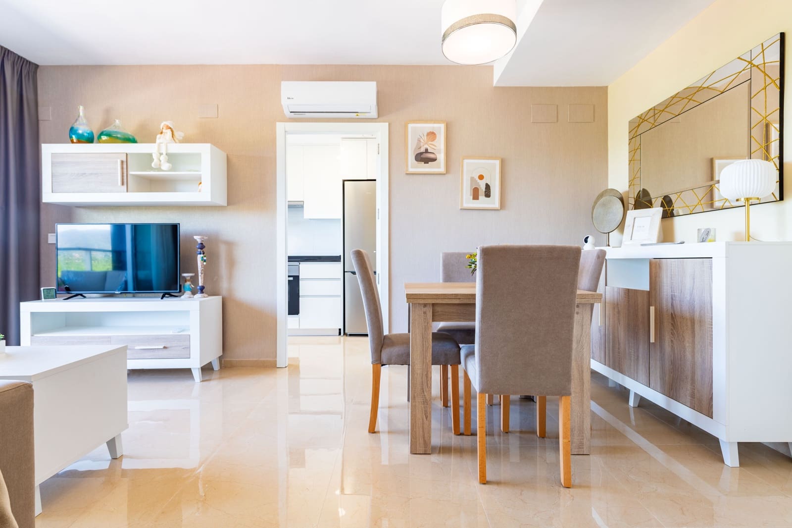 2 soveværelse Lejlighed til salg i Oropesa  med swimmingpool garage - € 235.000 (Ref: 9133985)