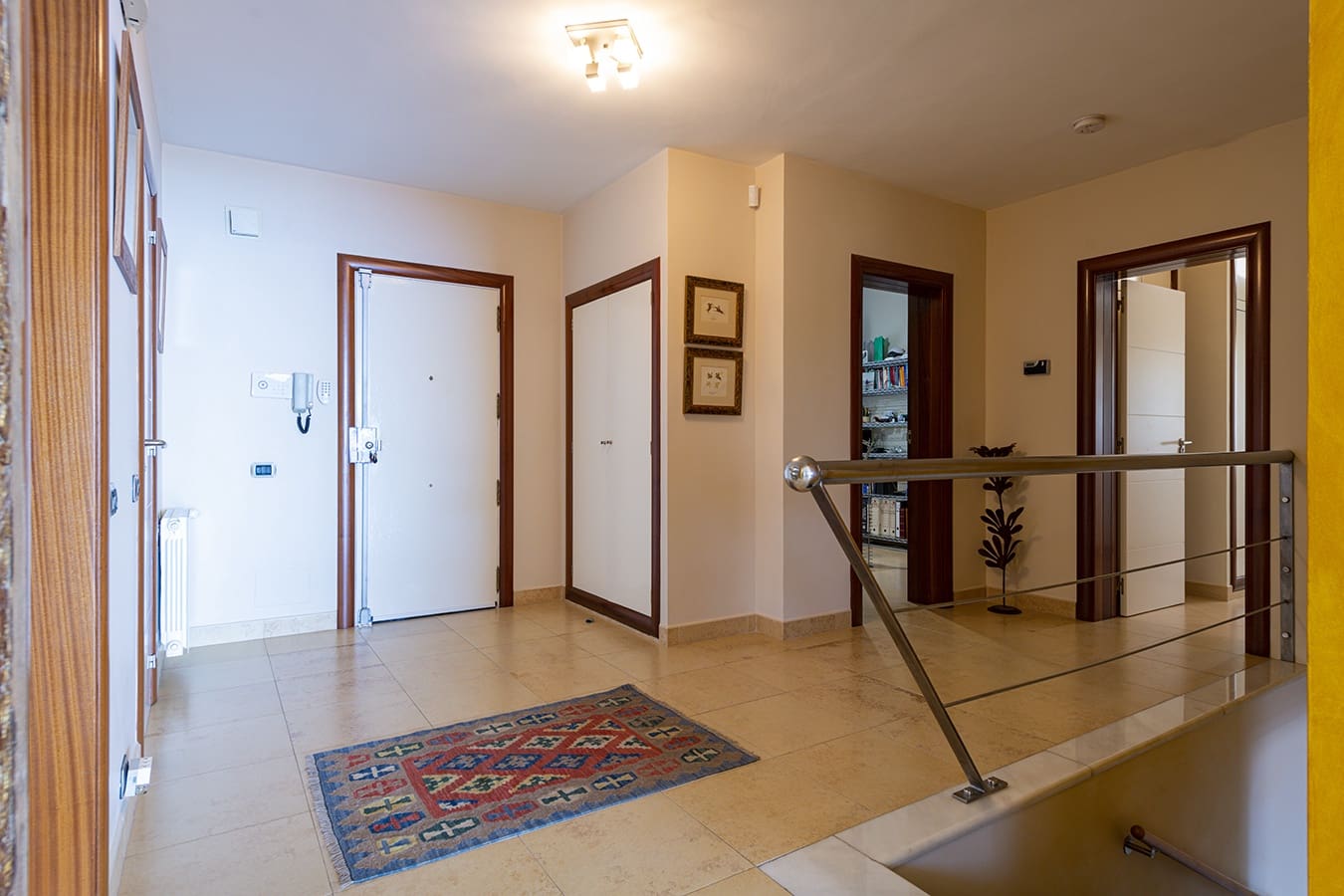 6 makuuhuone Omakotitalo myytävänä paikassa Benicassim mukana uima-altaan 
autotalli - 850 000 € (Ref: 9501803)