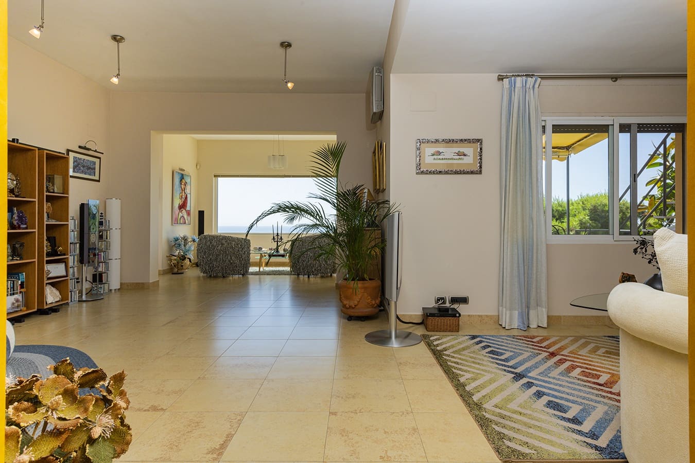 6 makuuhuone Omakotitalo myytävänä paikassa Benicassim mukana uima-altaan 
autotalli - 850 000 € (Ref: 9501803)