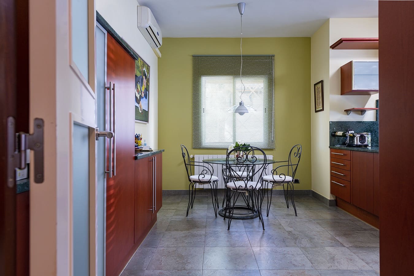 6 makuuhuone Omakotitalo myytävänä paikassa Benicassim mukana uima-altaan 
autotalli - 850 000 € (Ref: 9501803)