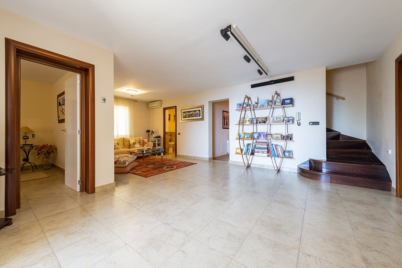 6 makuuhuone Omakotitalo myytävänä paikassa Benicassim mukana uima-altaan 
autotalli - 850 000 € (Ref: 9501803)