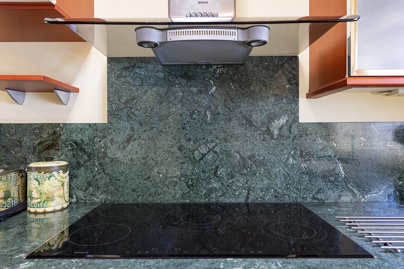 6 makuuhuone Omakotitalo myytävänä paikassa Benicassim mukana uima-altaan 
autotalli - 850 000 € (Ref: 9501803)