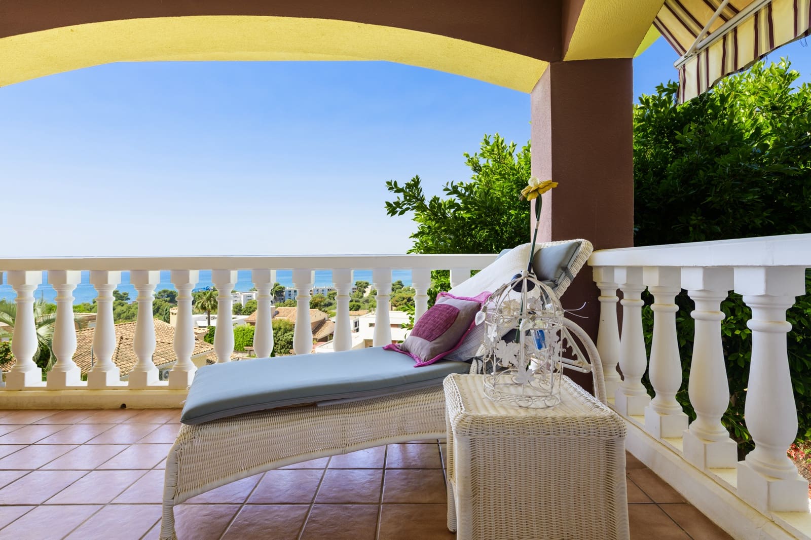 6 makuuhuone Omakotitalo myytävänä paikassa Benicassim mukana uima-altaan 
autotalli - 850 000 € (Ref: 9501804)