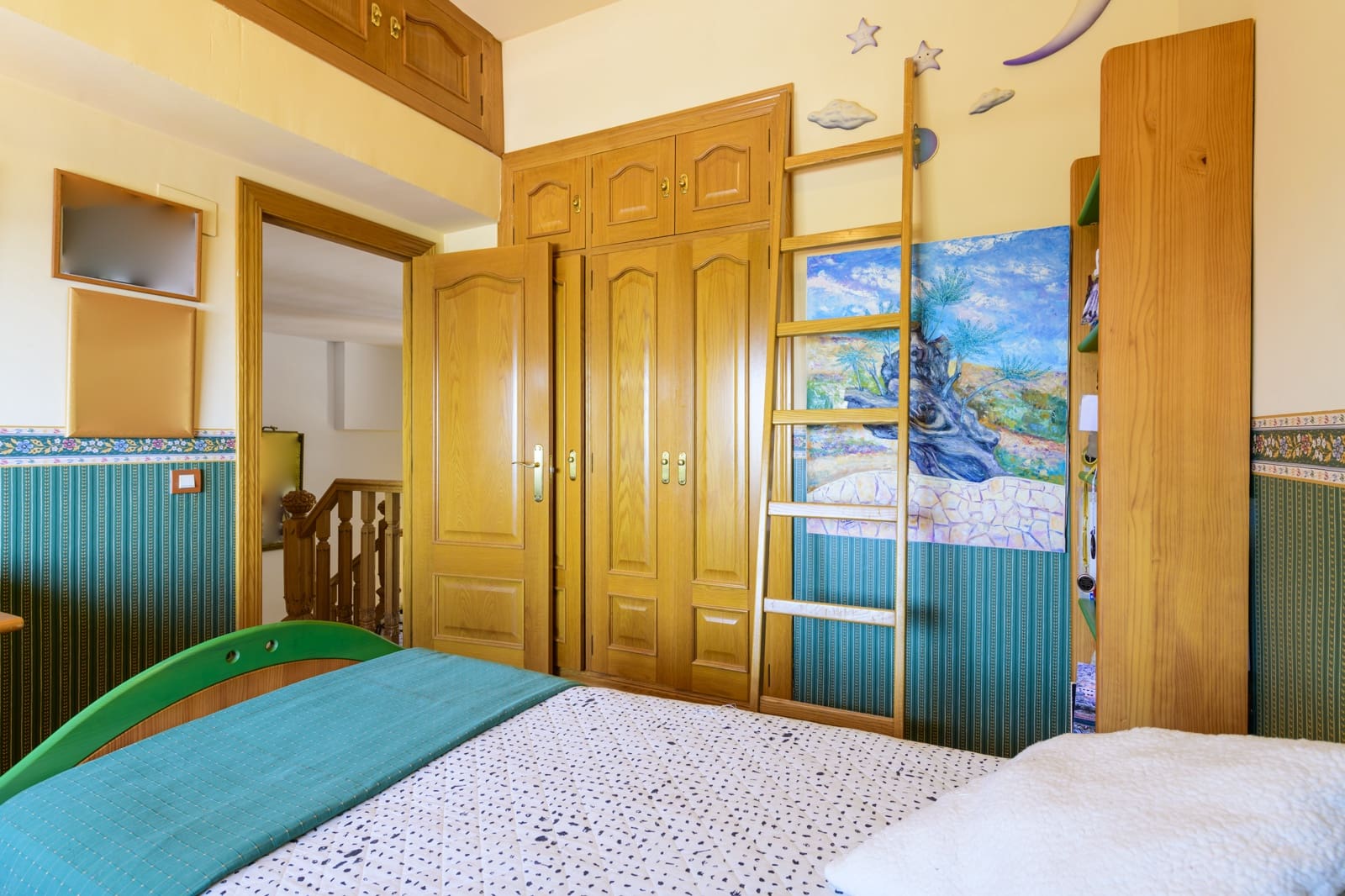 6 makuuhuone Omakotitalo myytävänä paikassa Benicassim mukana uima-altaan 
autotalli - 850 000 € (Ref: 9501804)